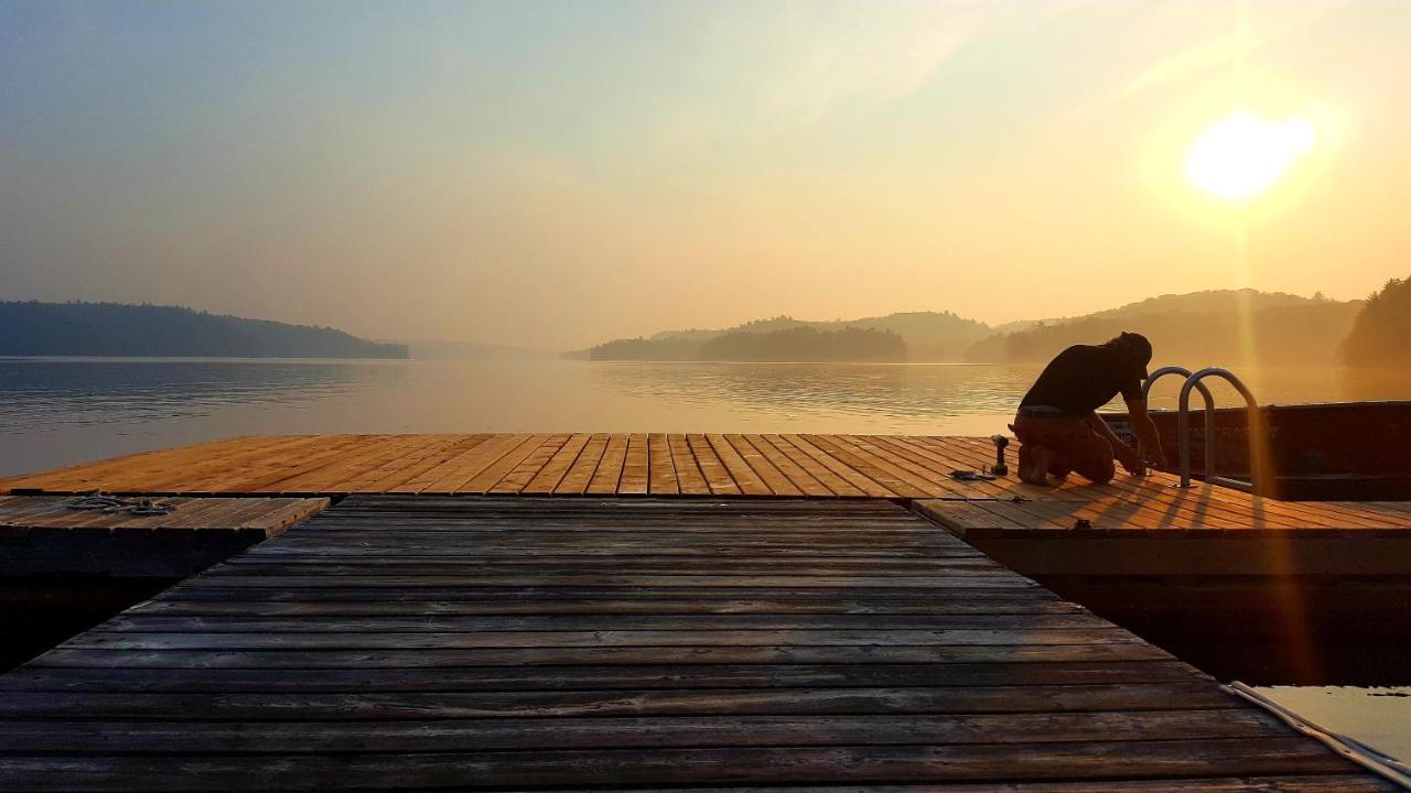 Oakview Lodge & Marina Algonquin Highlands Buitenkant foto